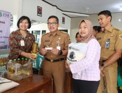 Pemerintah Kabupaten Brebes Salurkan Program Pangan Bersubsidi Jelang Natal dan Tahun Baru