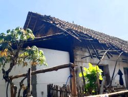 Rumah Warga Kedungoleng Ambruk Diterjang Hujan Deras, Pemdes Ajukan Bantuan