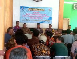 Desa Pakujati Gelar Musdessus Tetapkan 20 Penerima BLT-DD Tahun 2025
