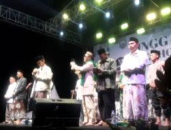 Linggapura Bersholawat Bersama Gus Azmi, Ribuan Warga Padati Halaman Dukuh Kalong