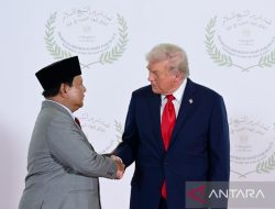 Prabowo dapat pujian khusus dari Trump di KTT Perdamaian: Kerja bagus