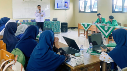Menjadi Pembelajaran Sepanjang Hayat: Catatan dari Workshop Guru SMP Muda Purwokerto