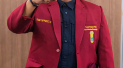 Demokrasi yang Kehilangan Wajah Publiknya