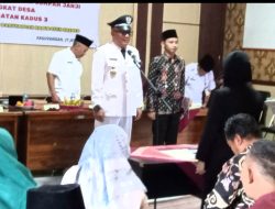 Desa Paguyangan Lantik Perangkat Desa Baru, Arum Andhyaning Puspita Resmi Menjabat Kadus III