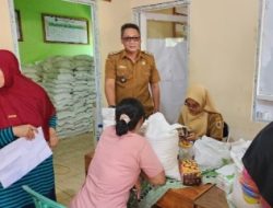 Pemdes Kalijurang Salurkan 48,72 Ton Beras Bantuan Bulog kepada 1.624 Penerima
